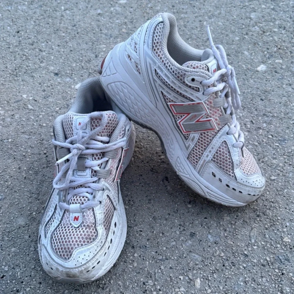 New Balance 1906R White Silver Red Mesh Running Shoes M1906RCI Mens 4 Womens 5.5